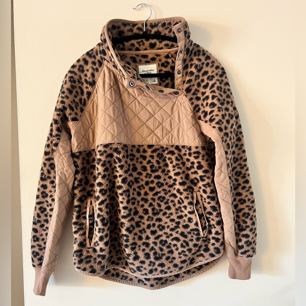 Abercrombie & Fitch Cheetah Print Pullover